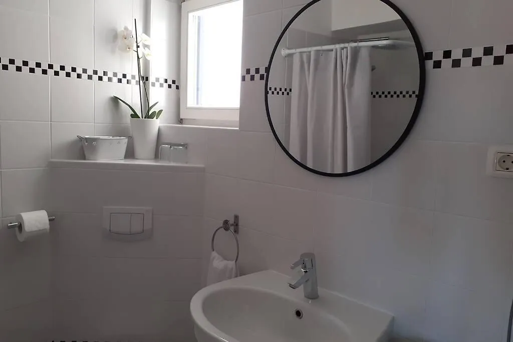 Apartment Comfortable Studio In Old Town Labin  Croatia